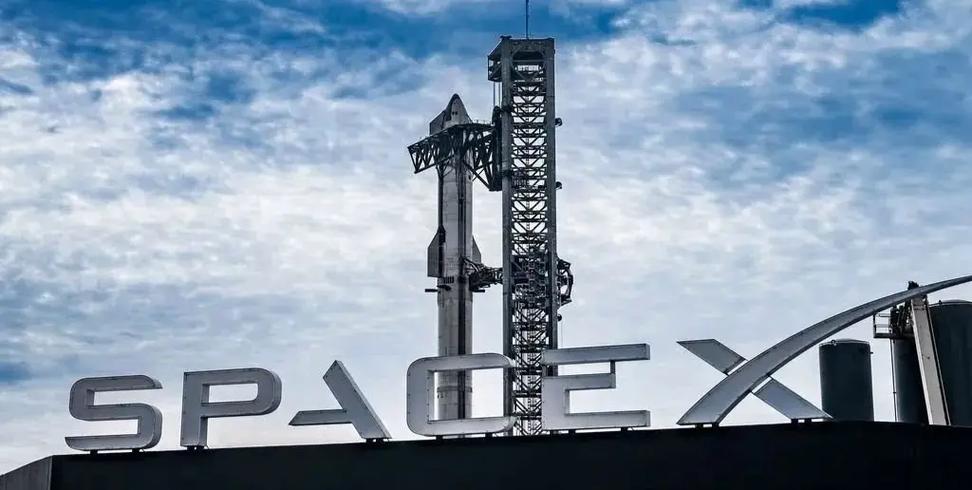 space探索技术公司的简介图标