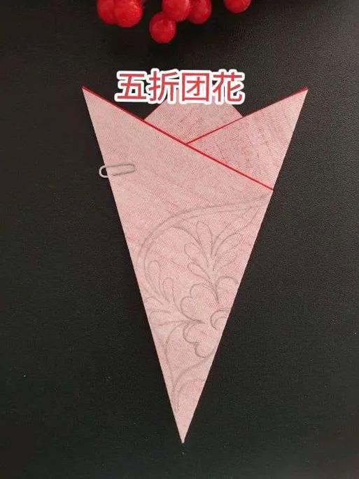 剪窗花的纸叫什么纸图标