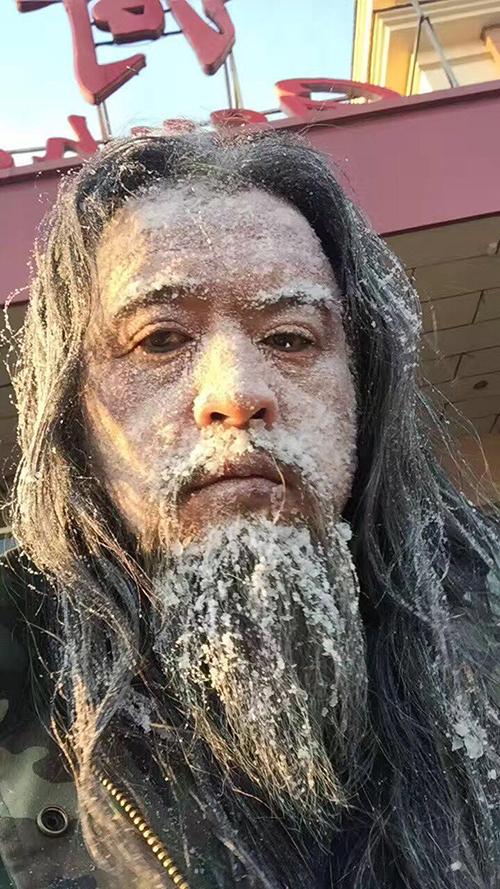 抖音流泪眼睛的特效怎么弄图标