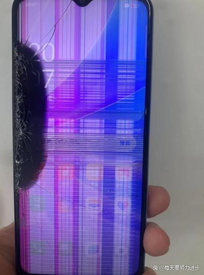 手机屏幕漏液紫色扩散怎么办
